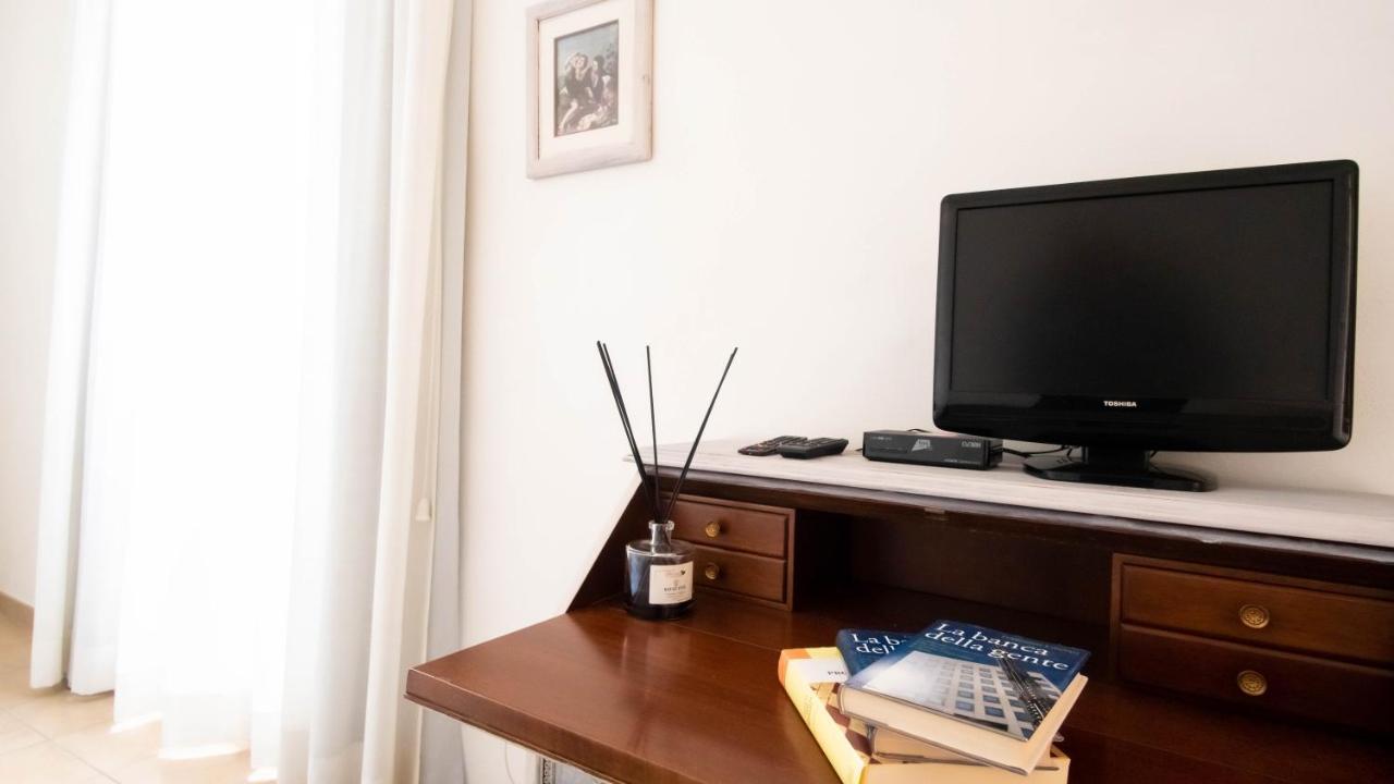 Appartamento Piazza Santa Maria Nuova Viterbo Dış mekan fotoğraf