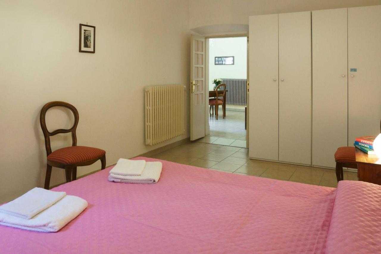 Appartamento Piazza Santa Maria Nuova Viterbo Dış mekan fotoğraf